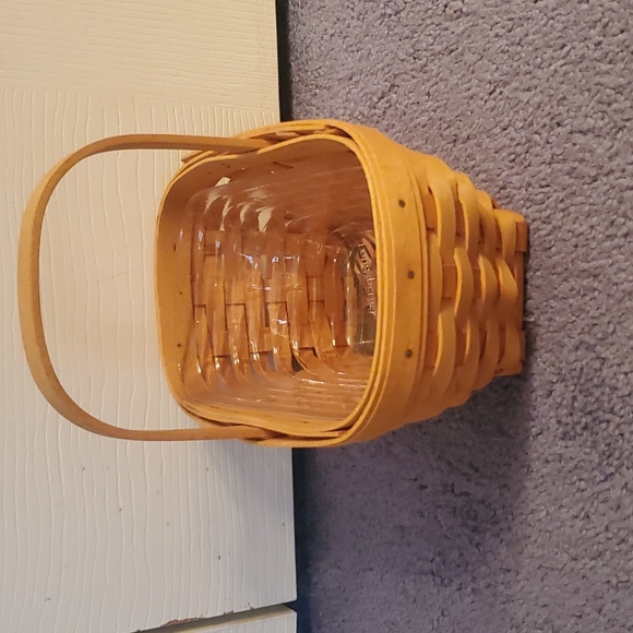 Longaberger Basket - Picture 2 of 4